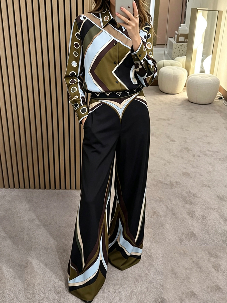 Silk Blouse Button - 레트로 기하학 무늬 프린트 실크 셔츠