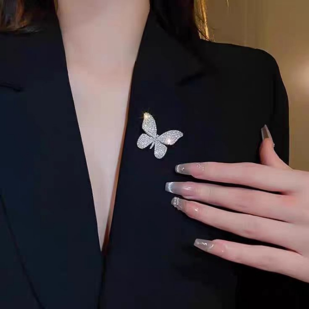 여성을 위한 새로운 풀 다이아몬드 초고광도 나비 브로치 - High End Women'S Formal Wear 리뷰 및 가격