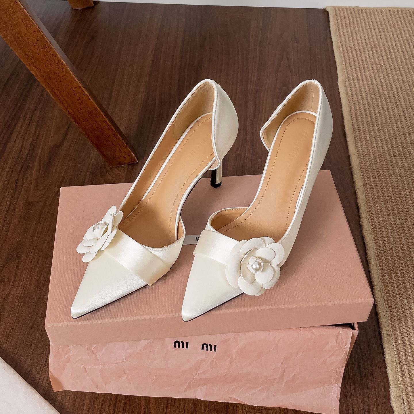새틴 포인티드 스틸레토 펌프스 여성용 플로럴 펄 얇은  - Women Formal Wear On Sale 리뷰 및 가격